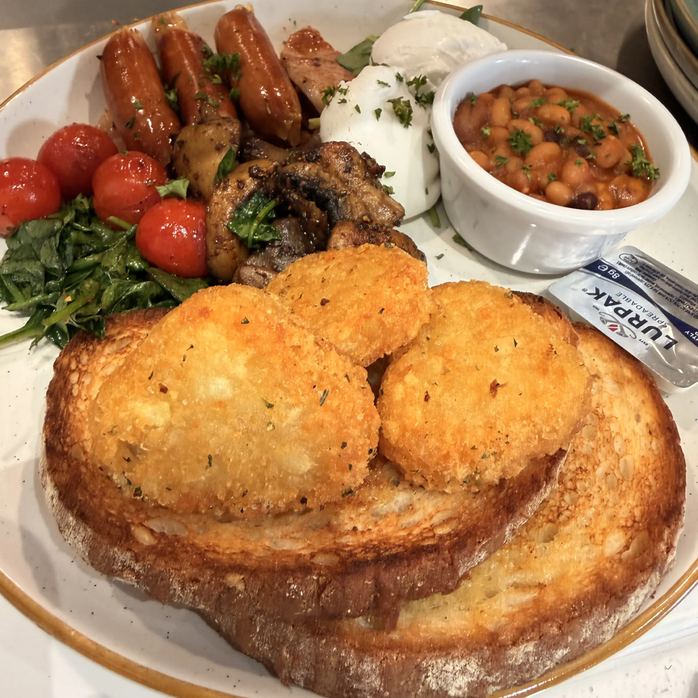 Fresh breakfast plate